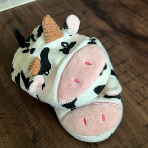 Cow Slippers 7-8